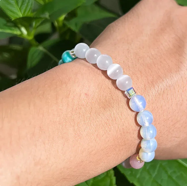 Crystal Bead String Bracelet, Light Blue, Unisex